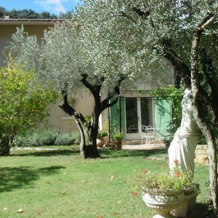 Chez Jean-Pierre & Annick Villa Remoulins Room photo